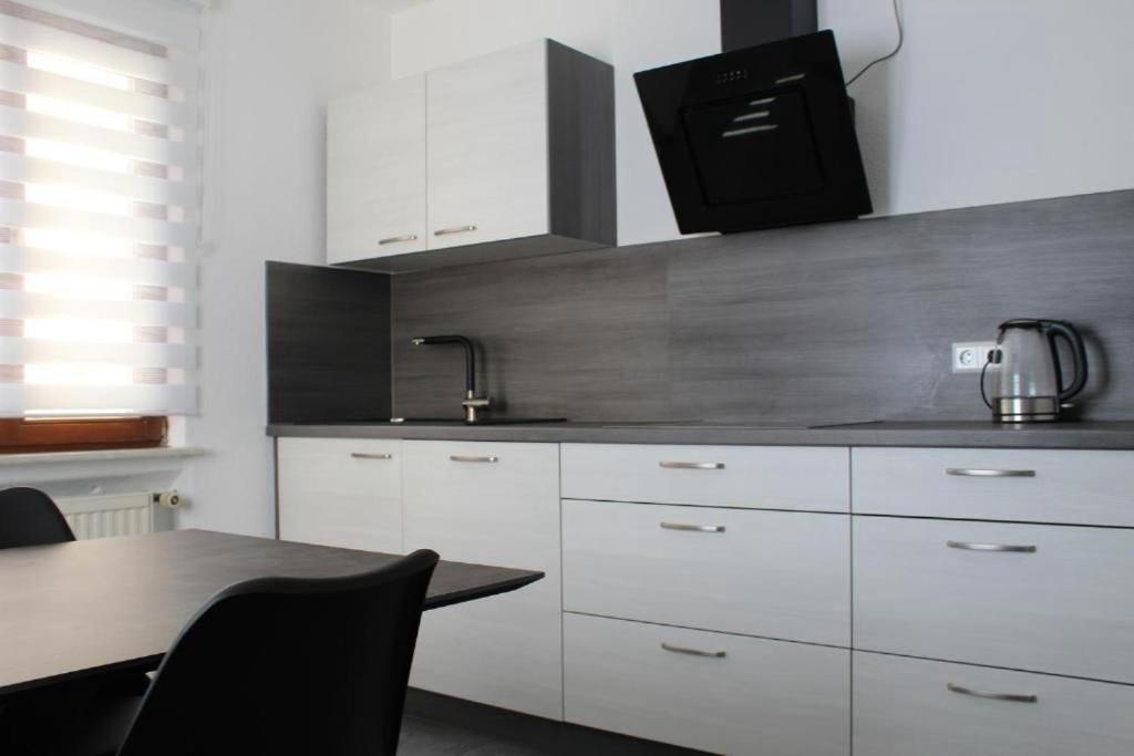 Seahome Apartment *